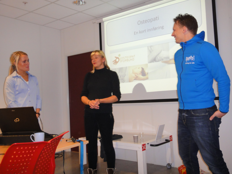 Klubben besøkte Spenst og ”Spenst terapeutene” på Notodden