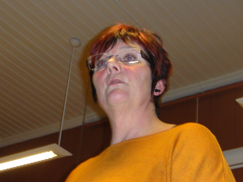 Rita Jonassen fortalte om sitt engasjement på akuttmottaket på Gran hotell, Bolkesjø